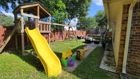 2301 Land Street Pearland TX 77584
