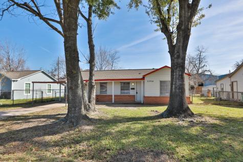 11914 Meadowpass Street Houston TX 77076