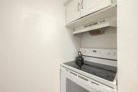 2201 Fountain View Drive 54 Houston TX 77057