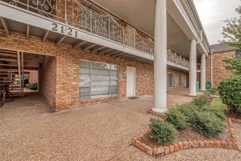 2201 Fountain View Drive 54 Houston TX 77057