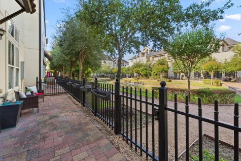 1823 Wrenwood Lakes Houston TX 77043