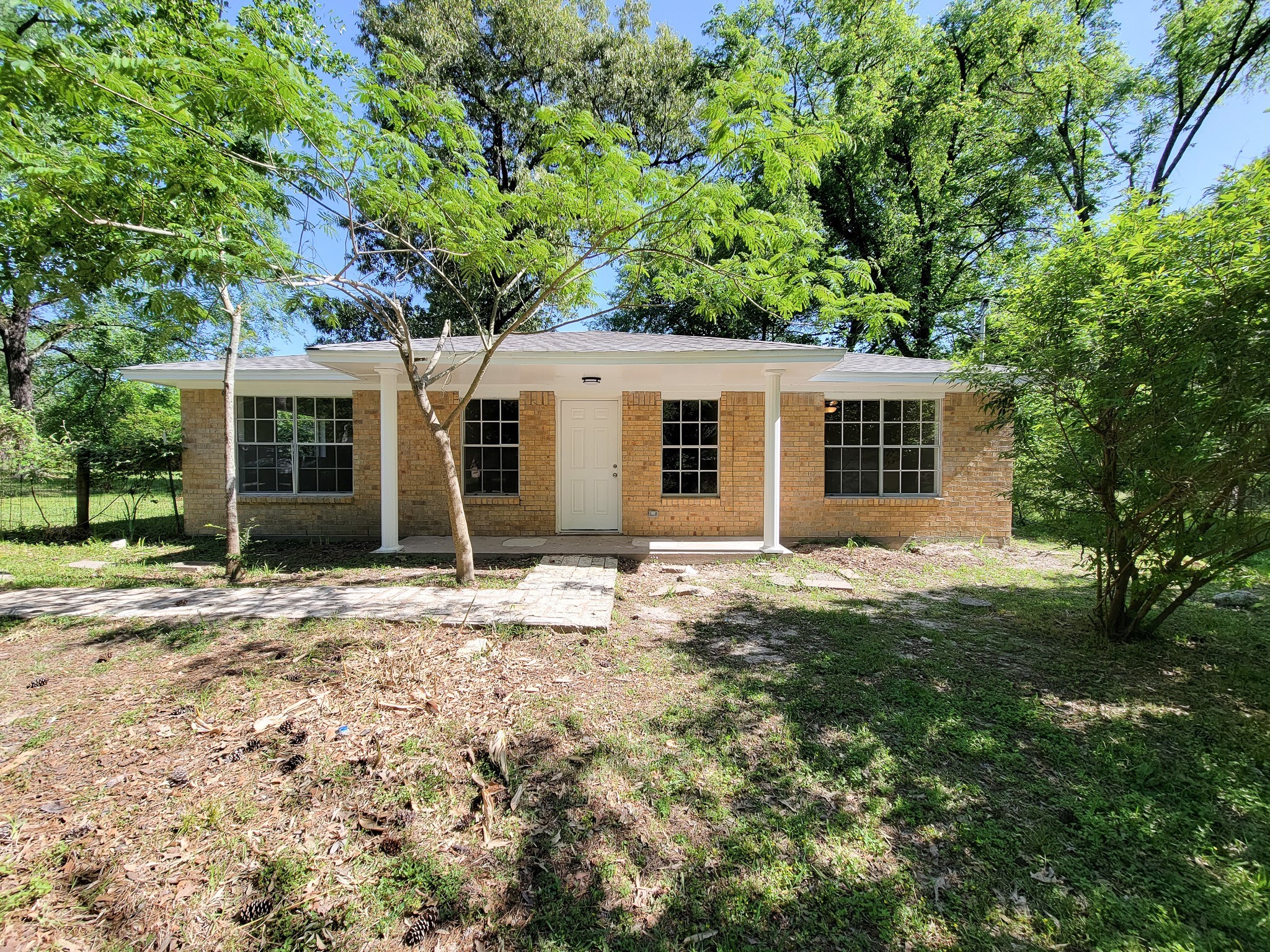 6 Sowell Lane Huntsville TX 77320