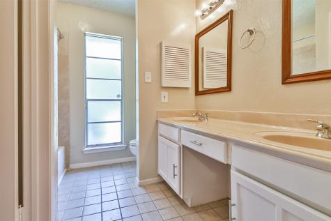13430 Wimbledon Oaks Drive Houston TX 77065
