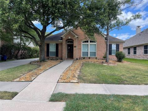 240 Farnworth Circle League City TX 77573