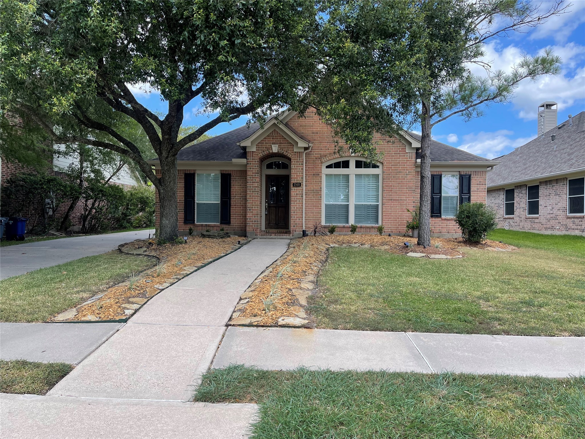 240 Farnworth Circle League City TX 77573