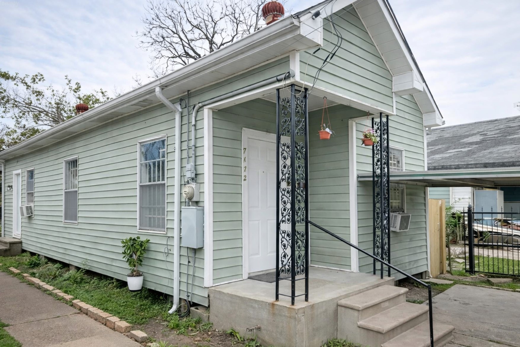 7142 Avenue K Houston TX 77011