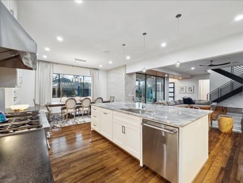 1737 Libbey Drive Houston TX 77018