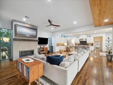 1737 Libbey Drive Houston TX 77018