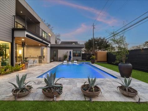 1737 Libbey Drive Houston TX 77018