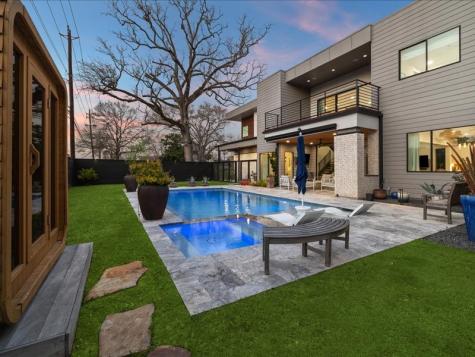 1737 Libbey Drive Houston TX 77018