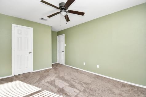 1250 Blue Hazel Court Pinehurst TX 77362