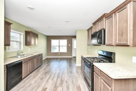 1250 Blue Hazel Court Pinehurst TX 77362
