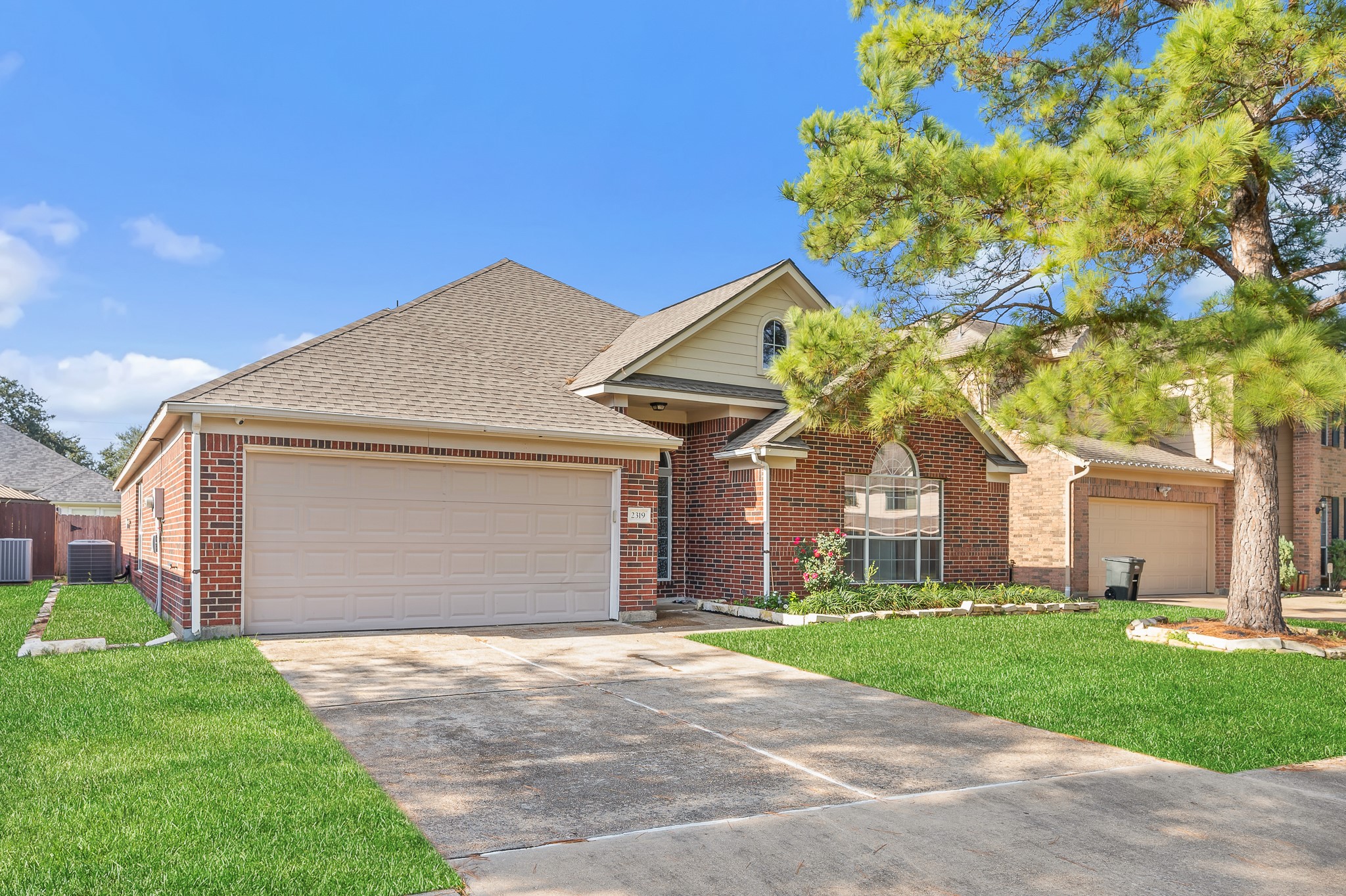 2319 Hollyfield Lane Katy TX 77493
