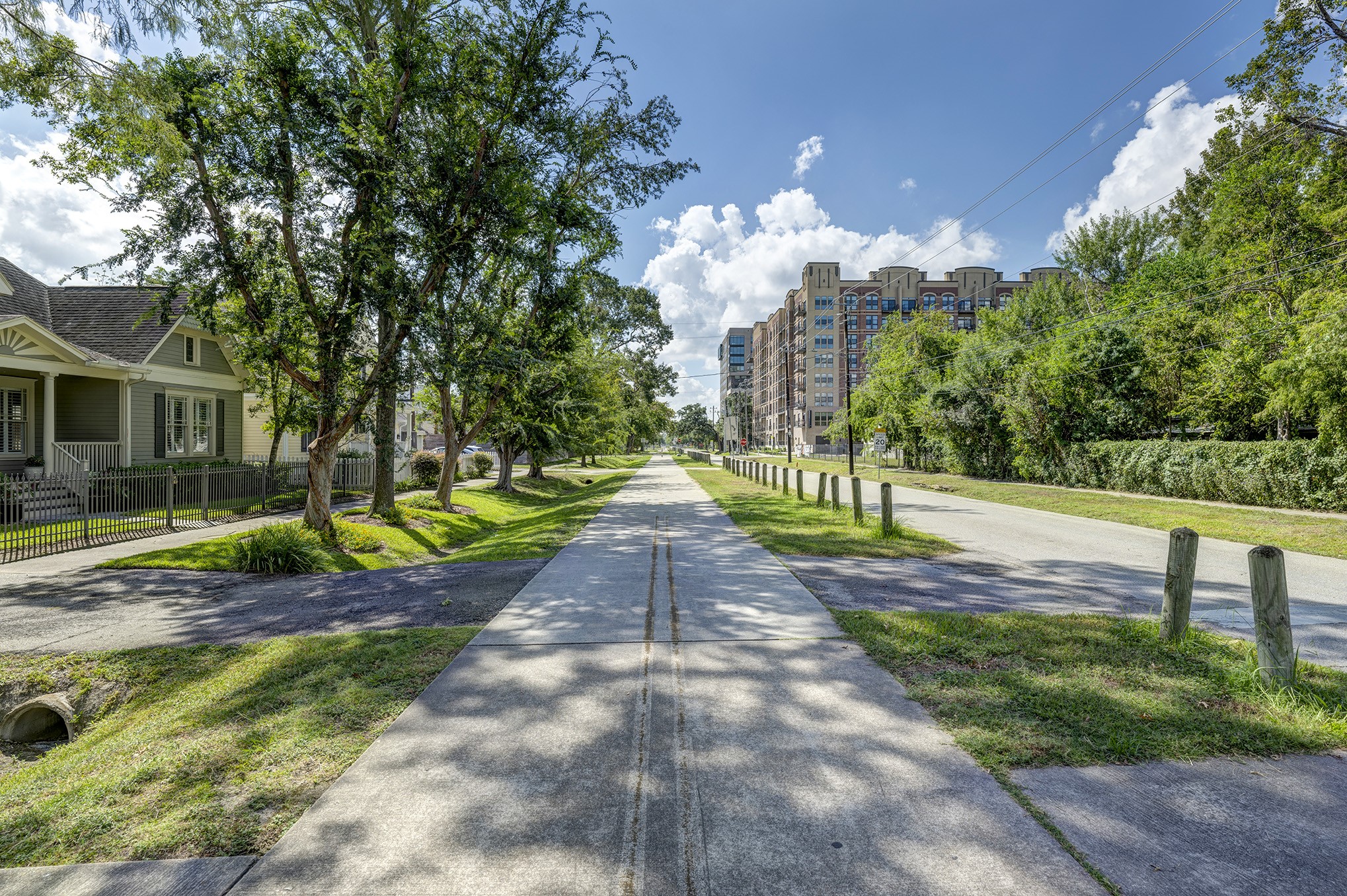 447 W 22nd Street Houston TX 77008