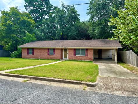 405 W Holly Street Woodville TX 75979
