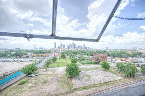 2400 S Ervay Street Dallas TX 75215