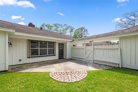 4023 Bayou Grove Drive Seabrook TX 77586