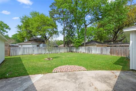 4023 Bayou Grove Drive Seabrook TX 77586