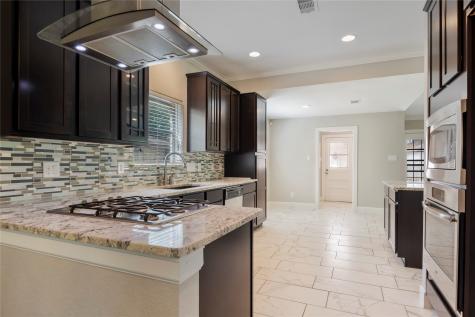 4023 Bayou Grove Drive Seabrook TX 77586