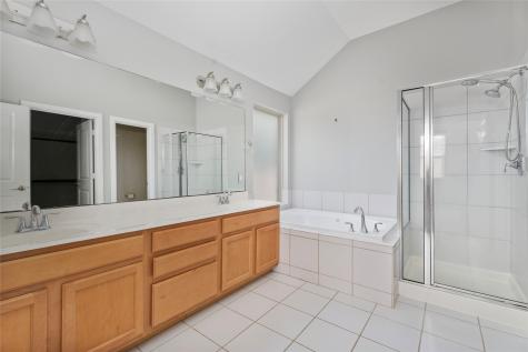 2215 Summit Pass Lane League City TX 77573