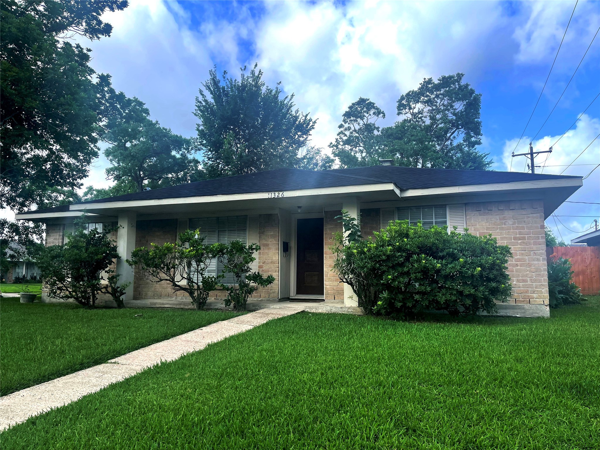 11326 Sagemeadow Lane Houston TX 77089
