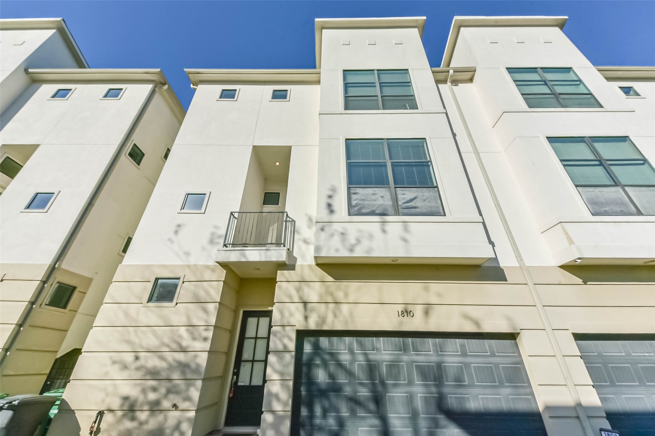 1810 Thompson Street Houston TX 77007