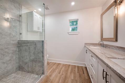 5703 Belmark Street Houston TX 77033