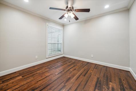 1926 Woodland Springs Street Houston TX 77077
