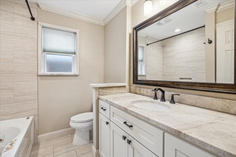 1926 Woodland Springs Street Houston TX 77077