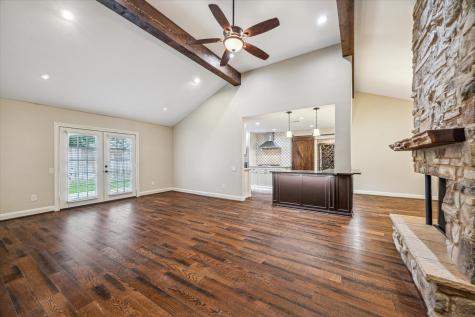 1926 Woodland Springs Street Houston TX 77077