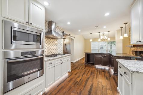 1926 Woodland Springs Street Houston TX 77077