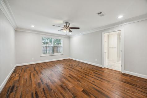 1926 Woodland Springs Street Houston TX 77077