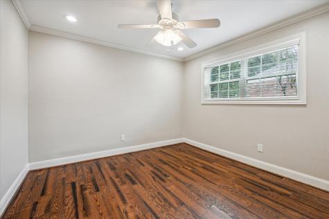 1926 Woodland Springs Street Houston TX 77077
