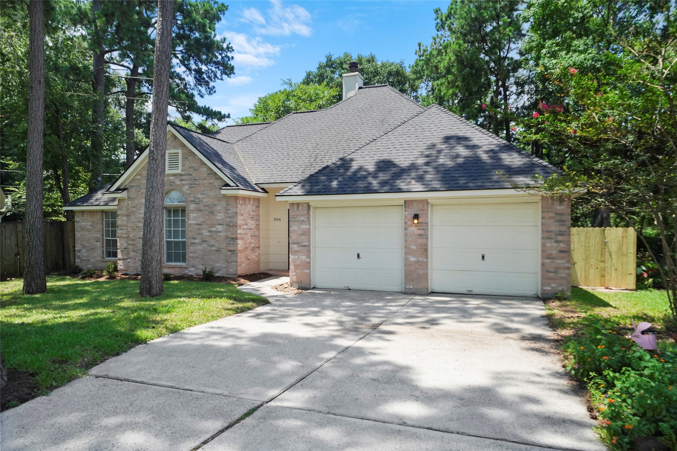 306 W Little Oak Court Spring TX 77386