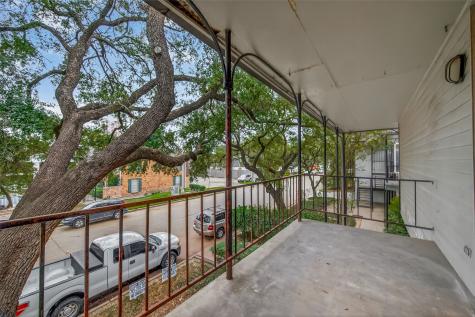 3300 Yorktown Street 15 Houston TX 77056