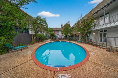 3300 Yorktown Street 15 Houston TX 77056