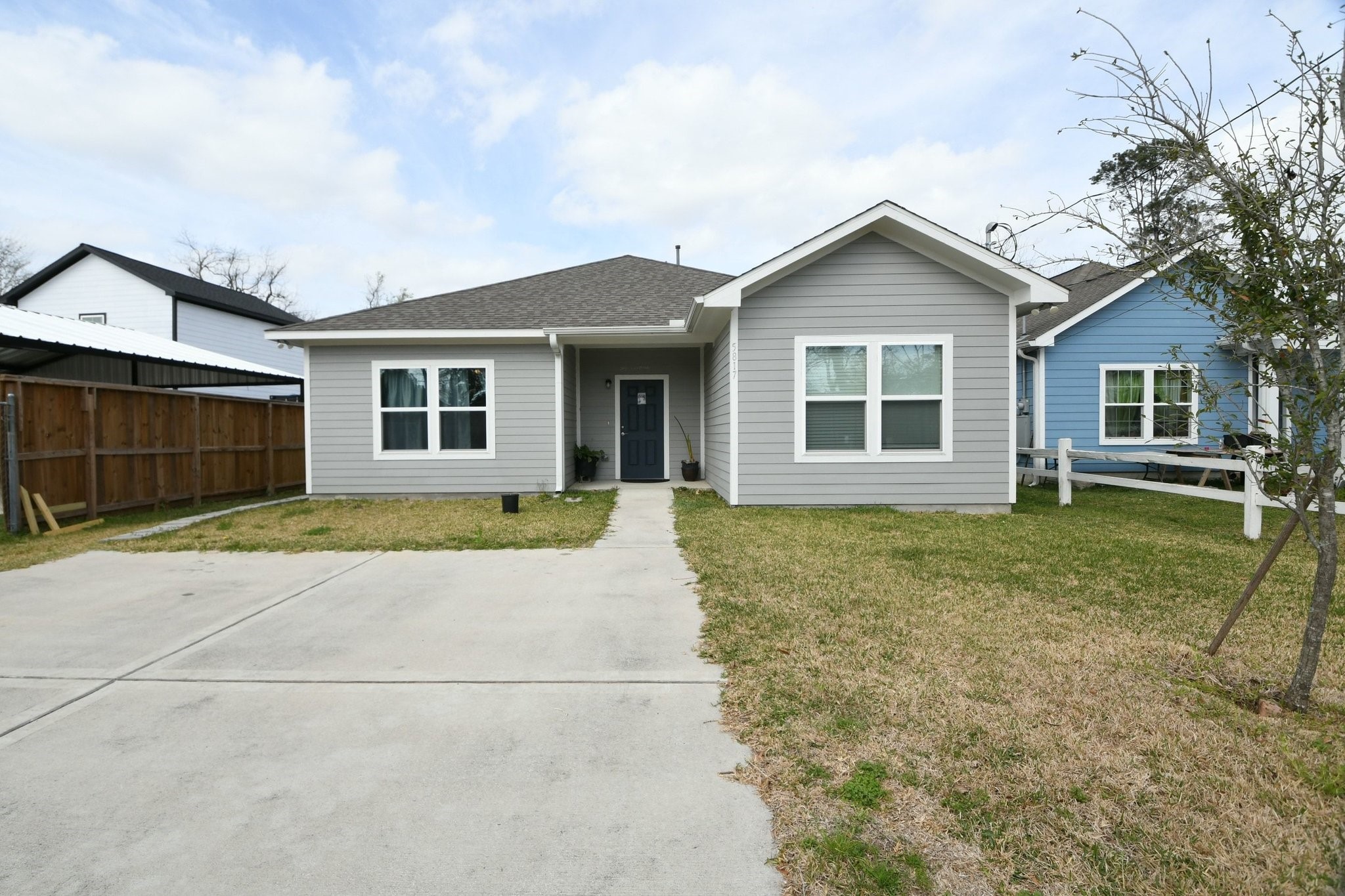 5817 Gaston Street Houston TX 77016