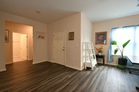 5817 Gaston Street Houston TX 77016