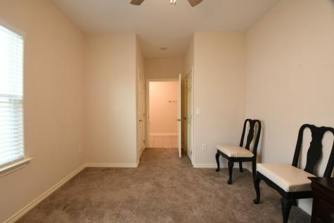 5817 Gaston Street Houston TX 77016