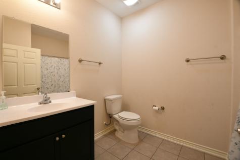 5817 Gaston Street Houston TX 77016
