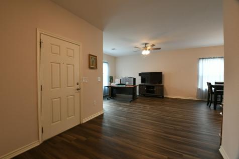 5817 Gaston Street Houston TX 77016