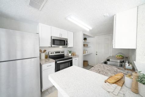 8100 Leonora Street 5 Houston TX 77061