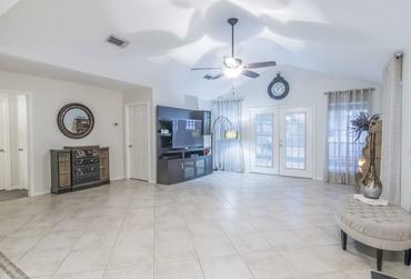 1208 Delores Street Kemah TX 77565