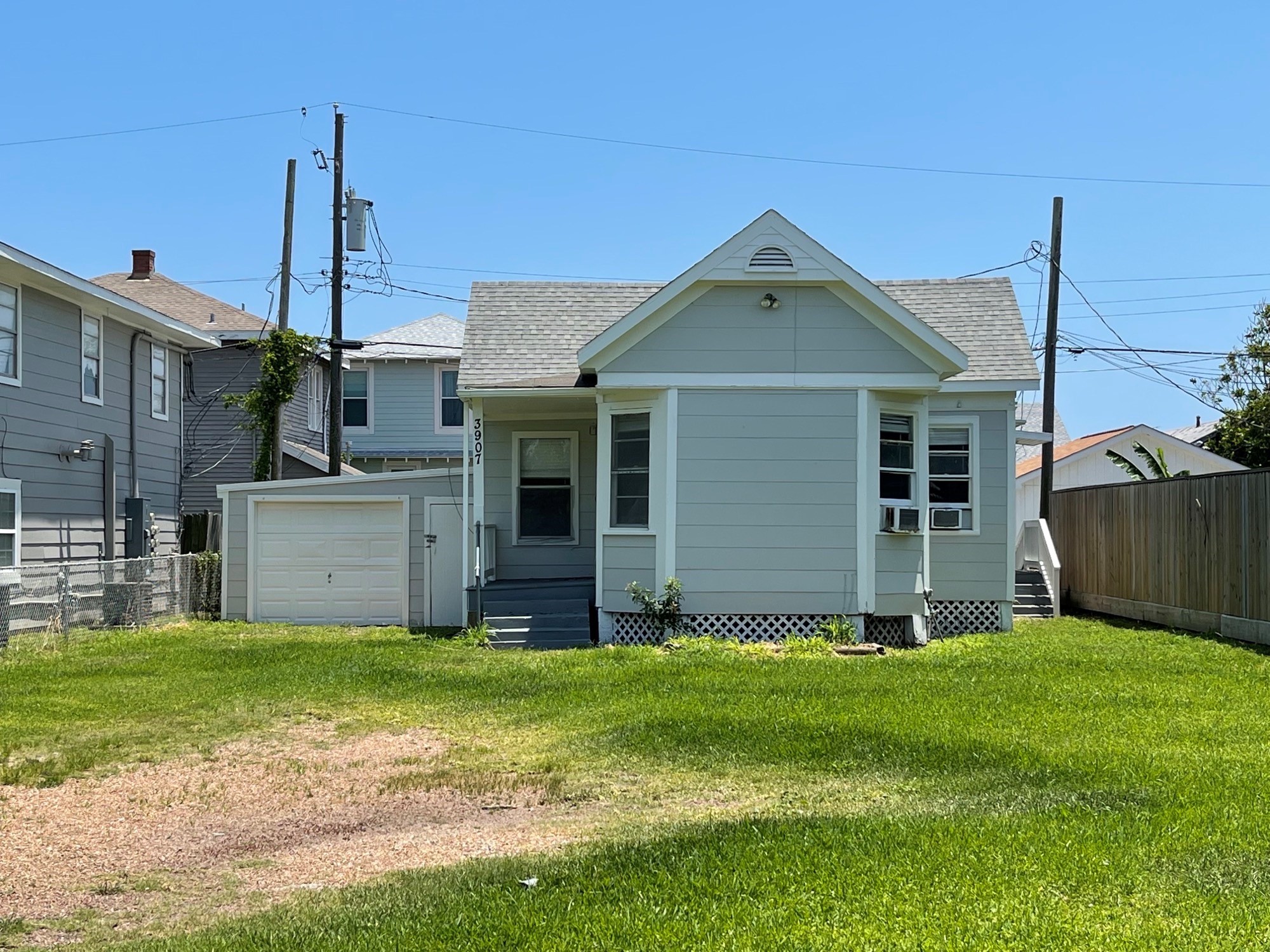 3907 Avenue S Galveston TX 77550