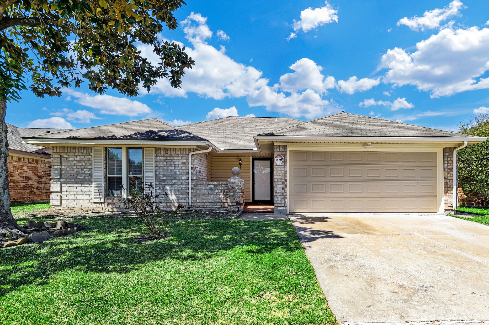 6906 Soledad Drive Houston TX 77083