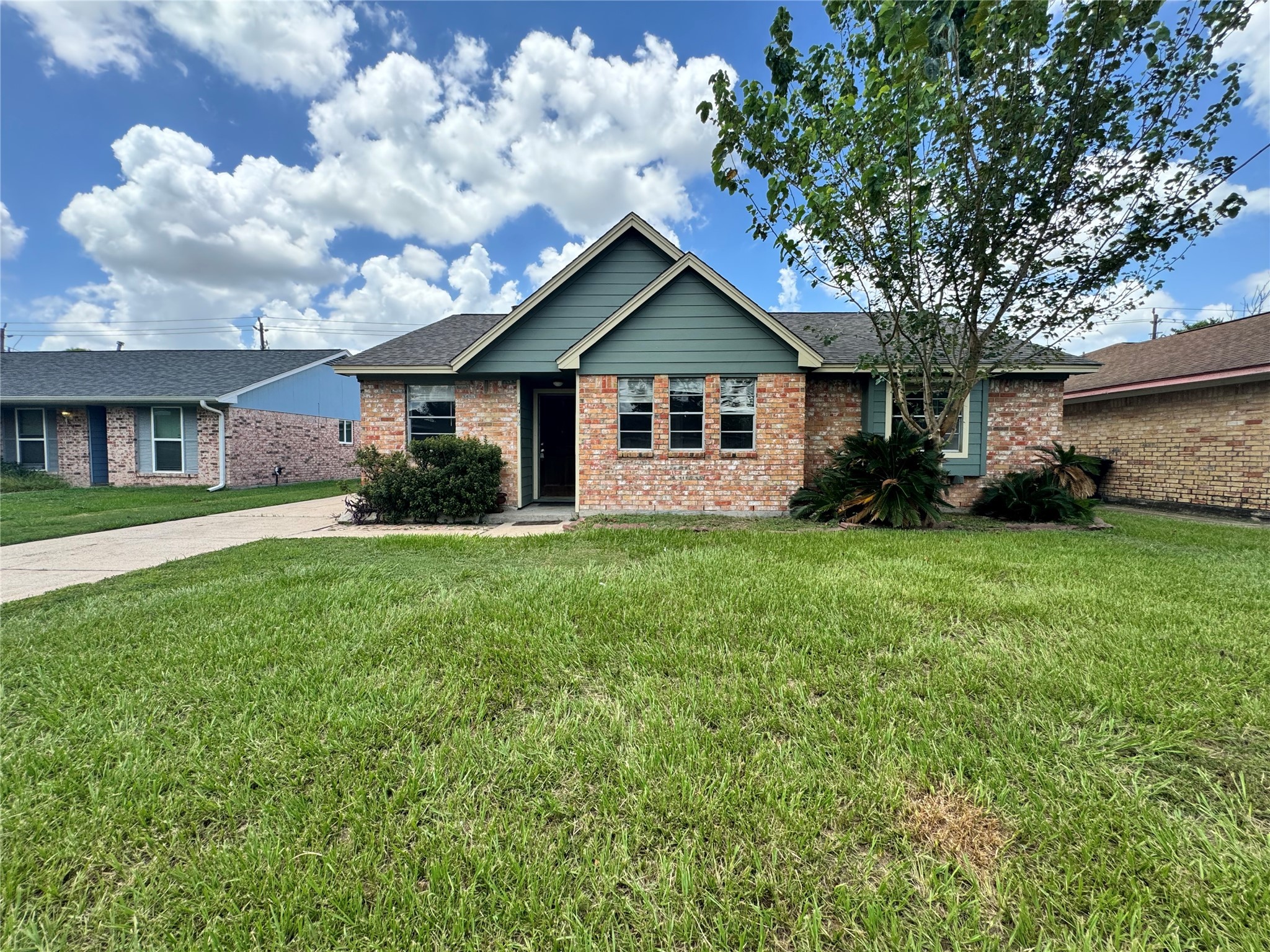 5710 Hoover Street Houston TX 77092