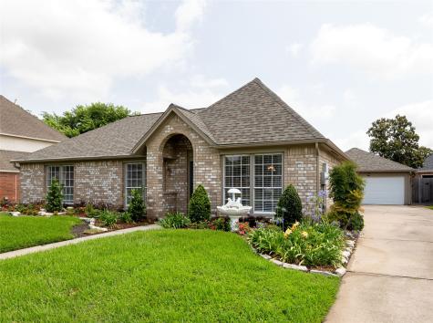 2335 Merion Drive League City TX 77573