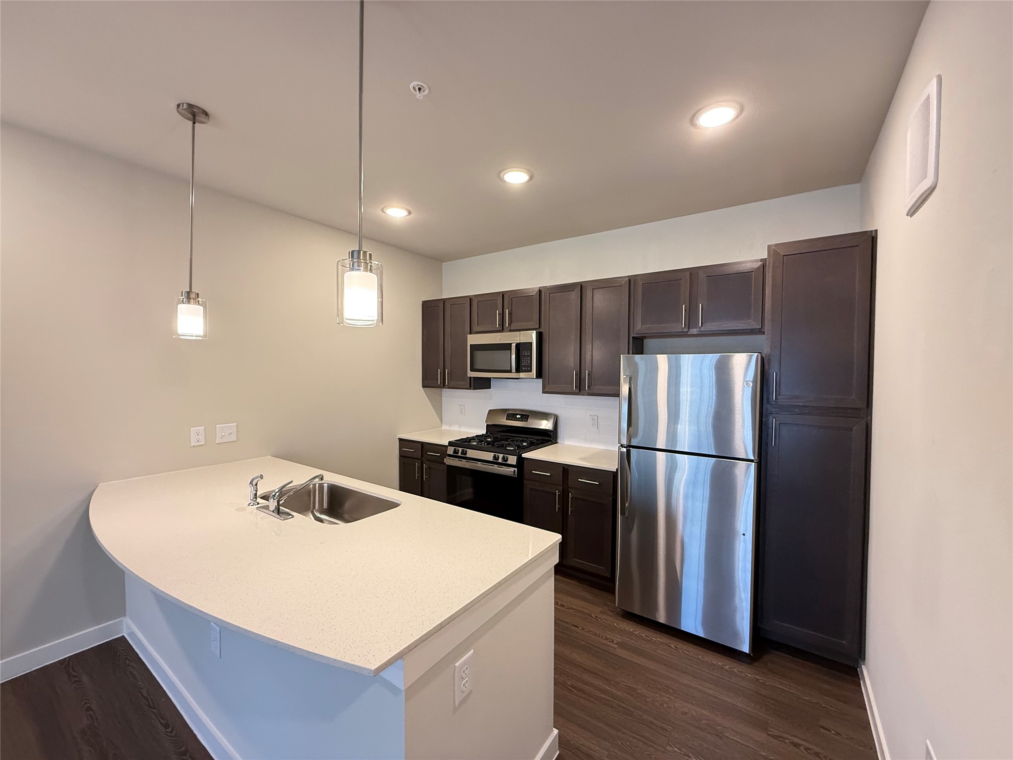 2102 Antoine Drive P6.4205 Houston TX 77055