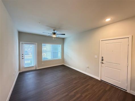 2102 Antoine Drive P6.4205 Houston TX 77055