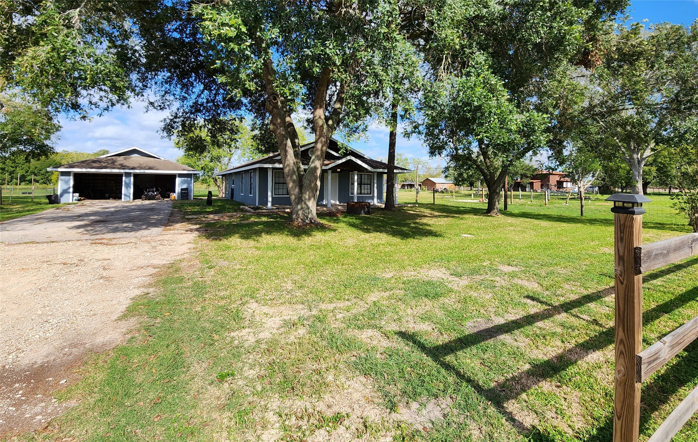 8716 Harvest Acres Drive Manvel TX 77578
